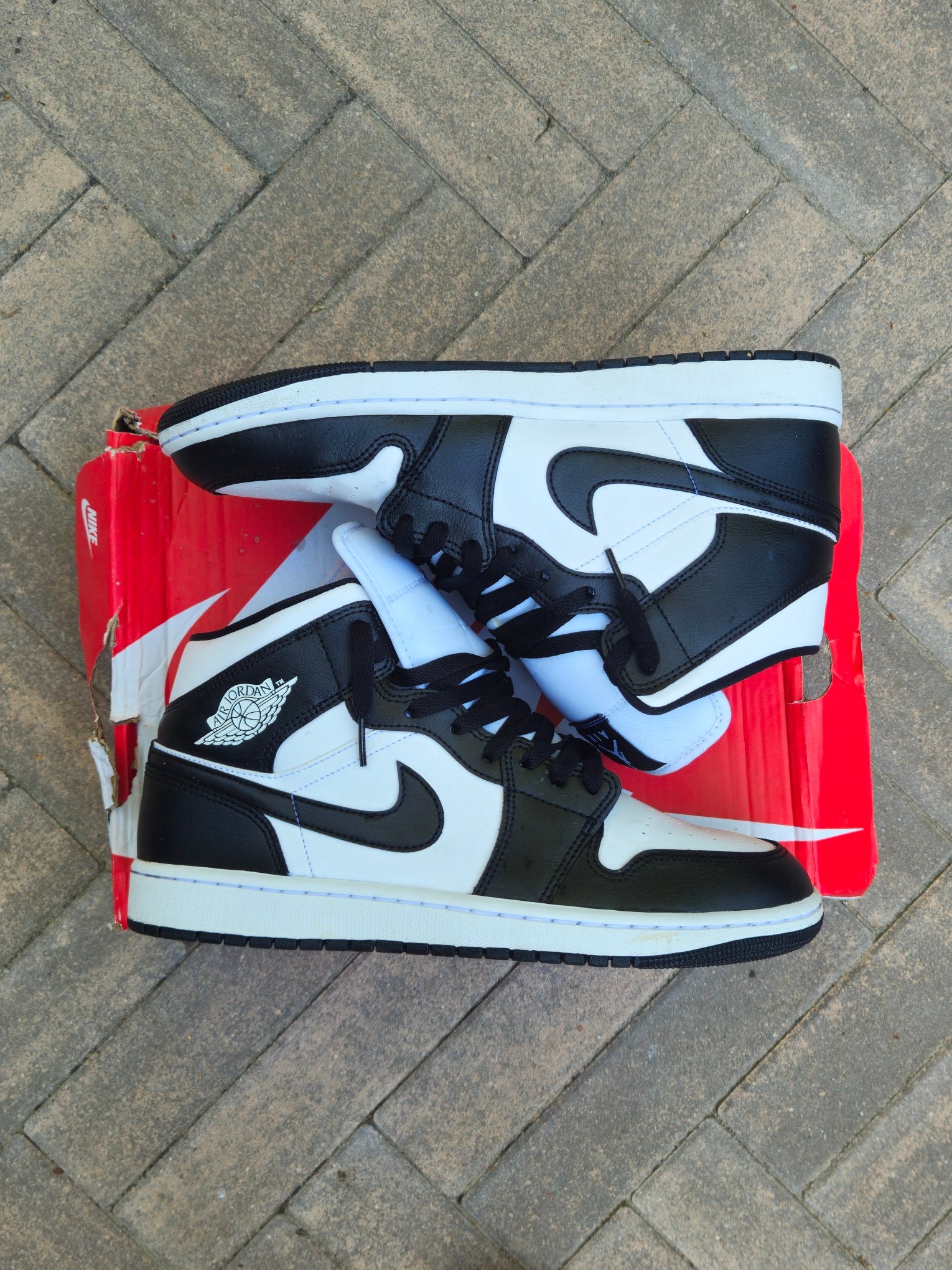 Nike Air Jordan 1 Panda
