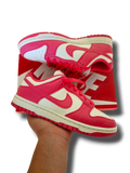 Nike Dunk Low NN Pink