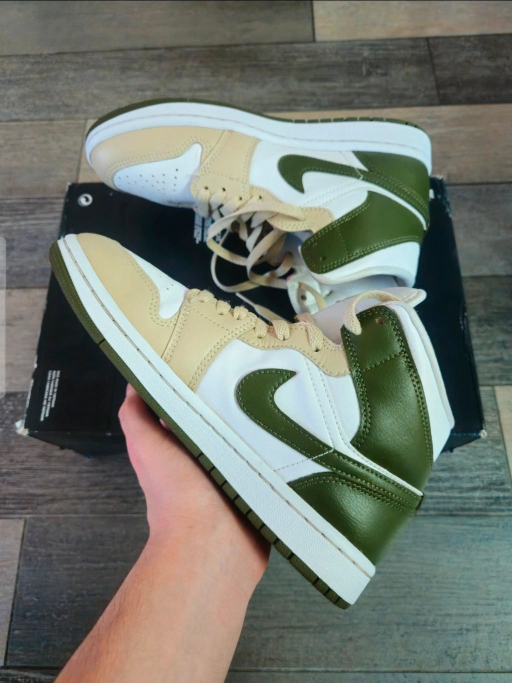Nike Air Jordan 1 Mid