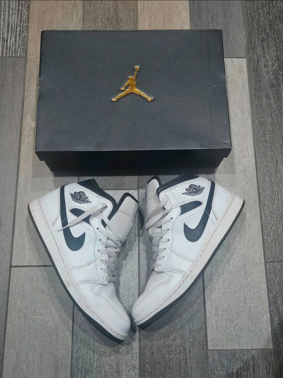 Nike Air Jordan 1 Mid