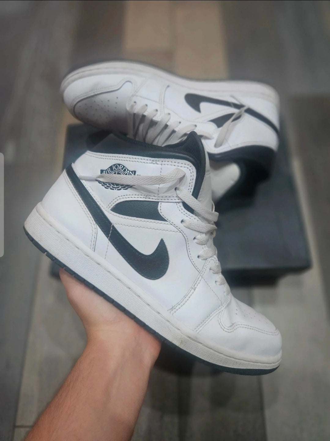 Nike Air Jordan 1 Mid