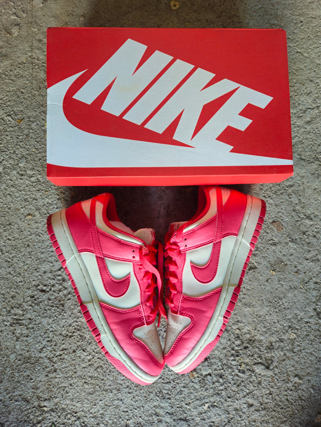 Nike Dunk Low NN Pink