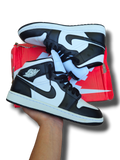 Nike Air Jordan 1 Panda