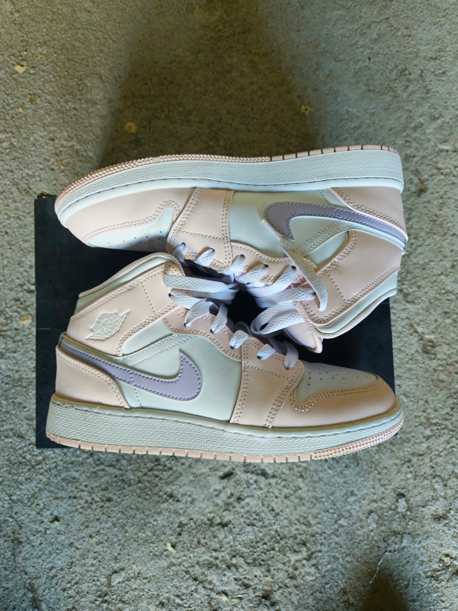 Nike Air Jordan 1 Mid