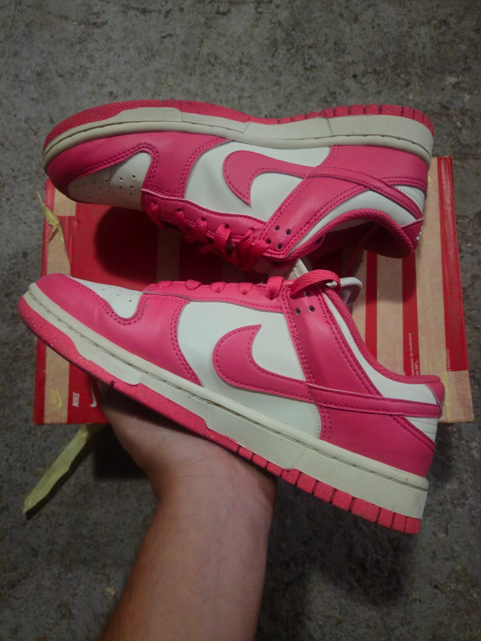 Nike Dunk Low NN Pink