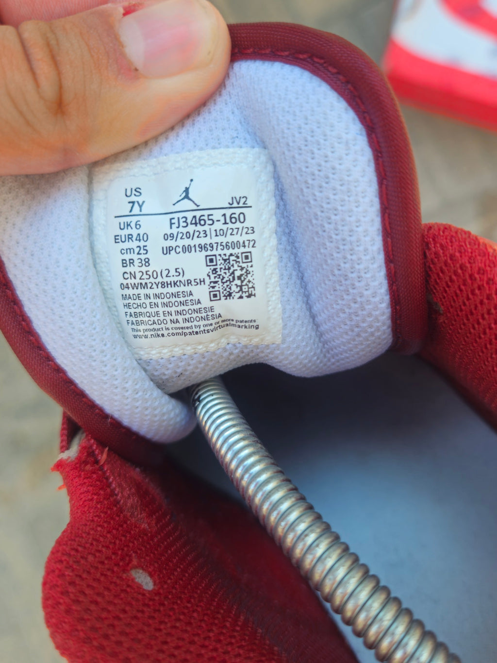 Jordan 1 Low Piros