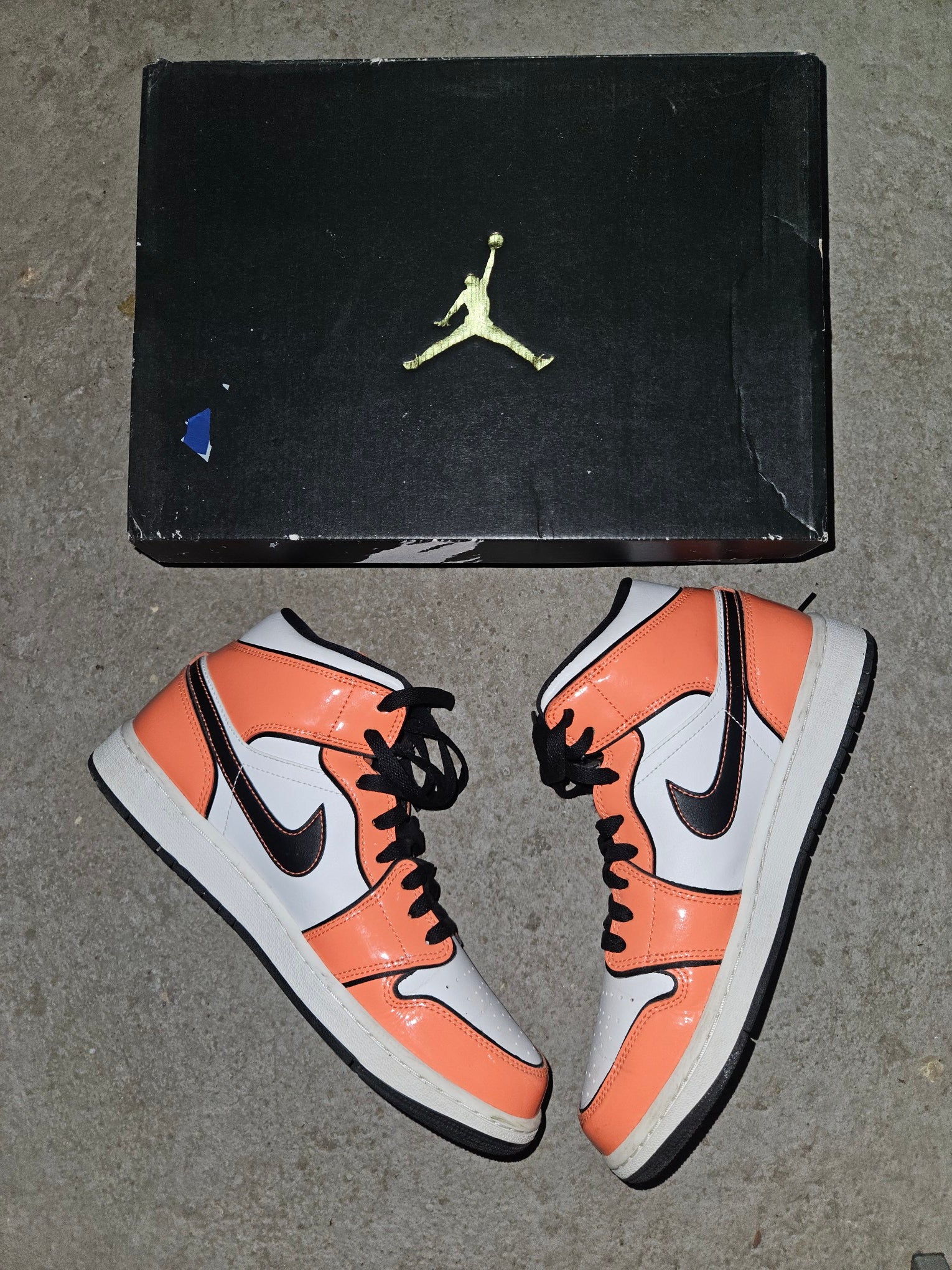 Jordan 1 Mid