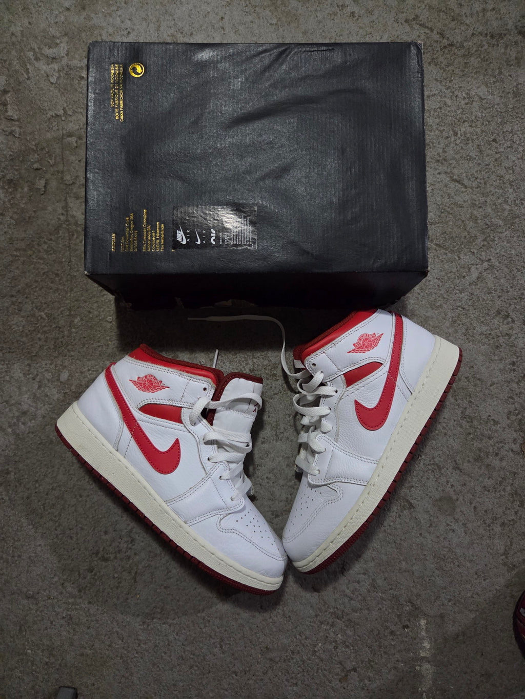 Nike Air Jordan 1 Mid