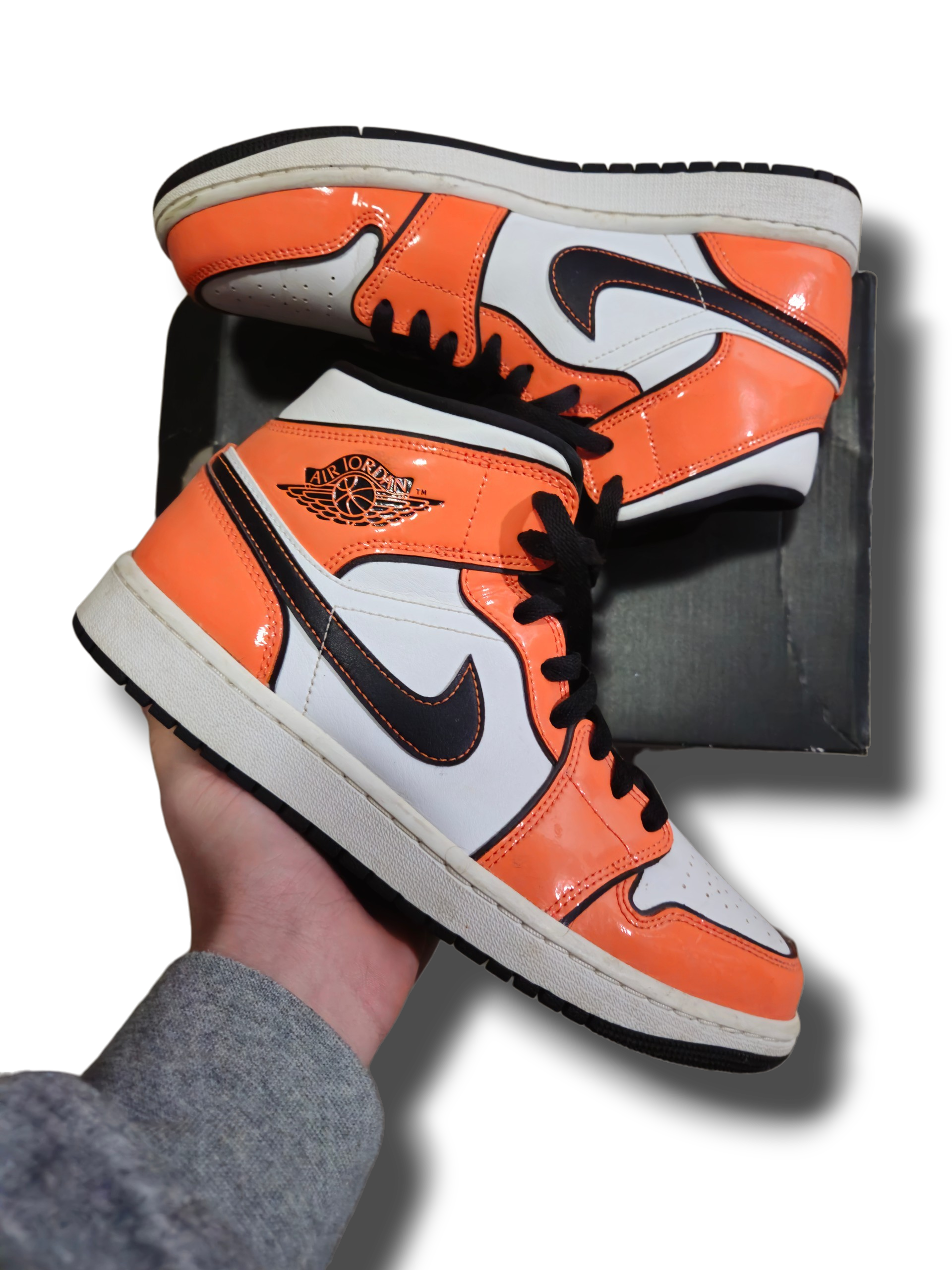 Jordan 1 Mid