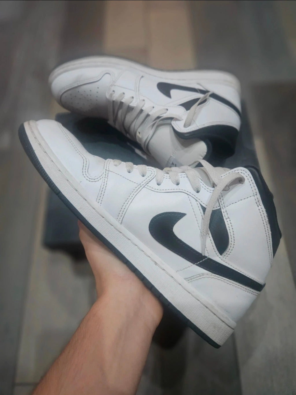 Nike Air Jordan 1 Mid