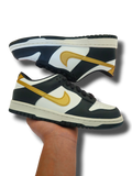 Nike Dunk Low Metalic Gold