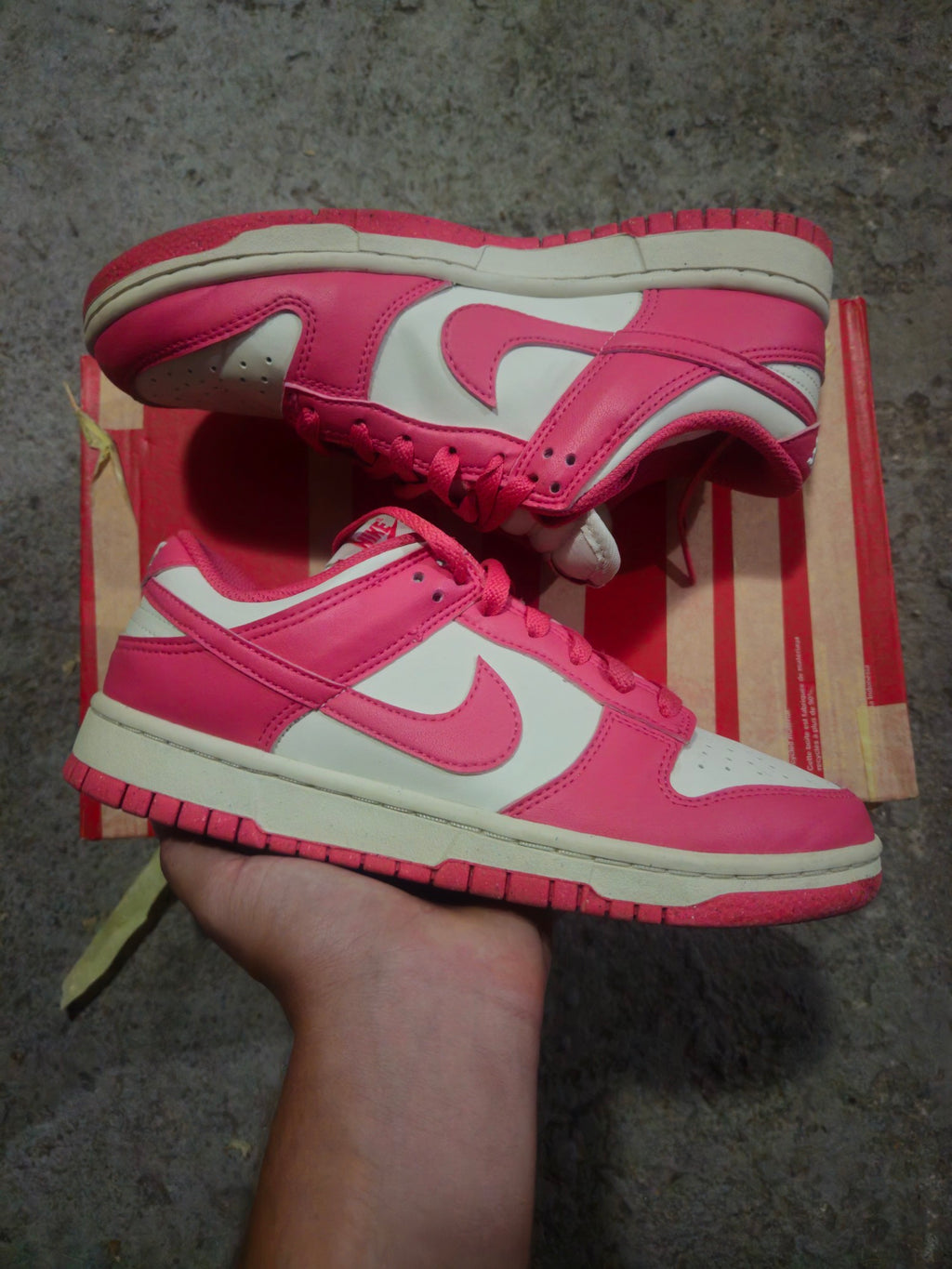 Nike Dunk Low NN Pink