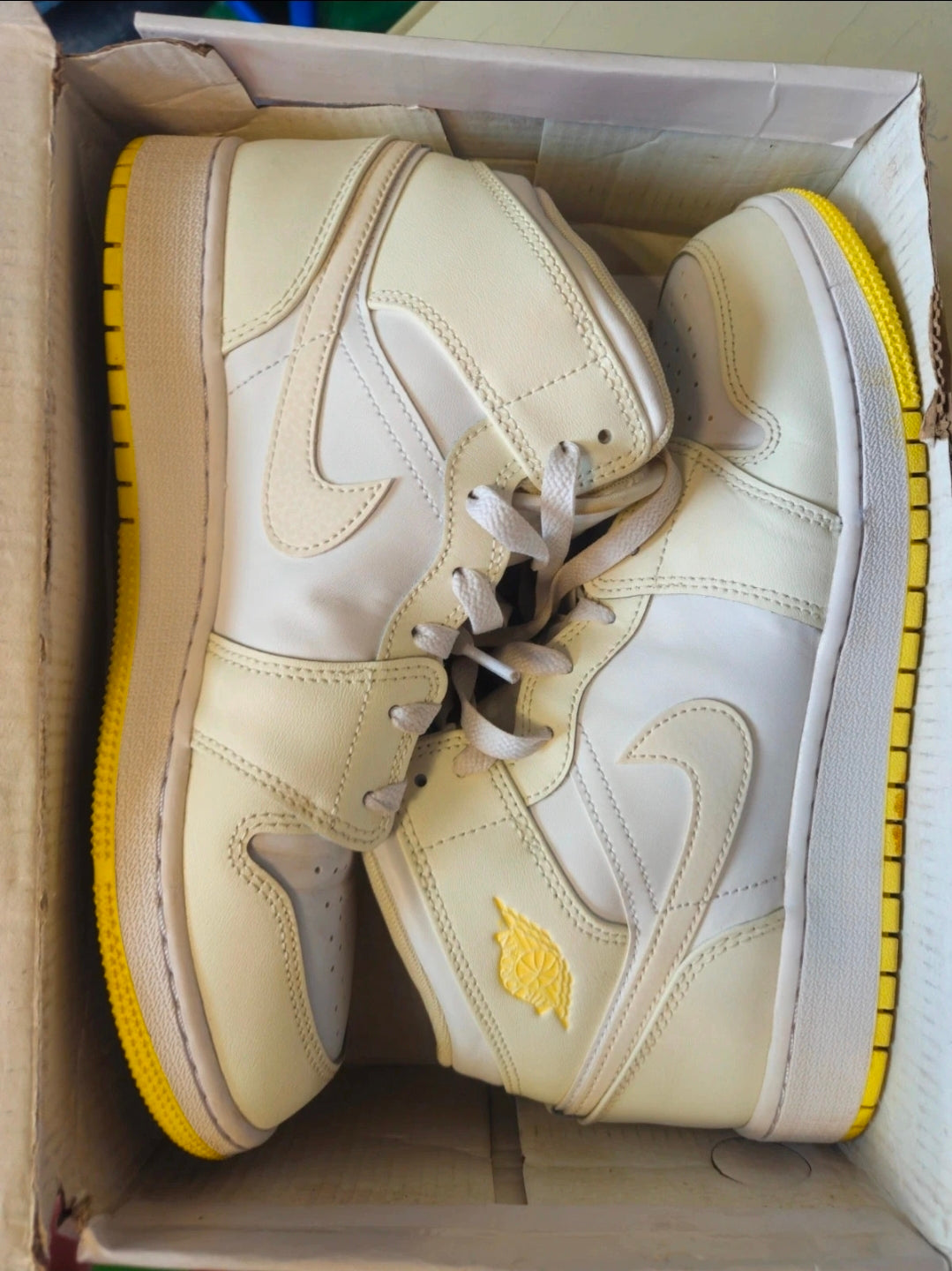Nike Air Jordan 1 Mid